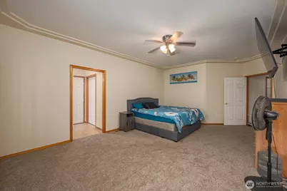 121 Scenic Drive NE, Moses Lake, WA 98837 - Photo 18