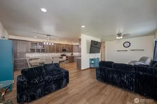 121 Scenic Dr NE, Moses Lake, WA 98837 - Photo 12