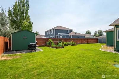 121 Scenic Drive NE, Moses Lake, WA 98837 - Photo 36