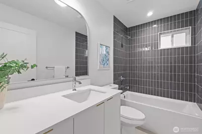 2220 B NW 62nd Street, Seattle, WA 98107 - Photo 4