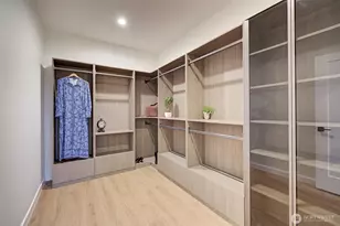 7008 Linden Ave N, Seattle, WA 98103 - Photo 16