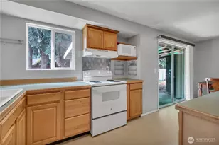 608 24th St SE, Auburn, WA 98002 - Photo 14