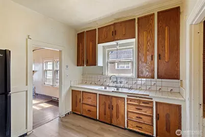 3029 21st Avenue S, Seattle, WA 98144 - Photo 8