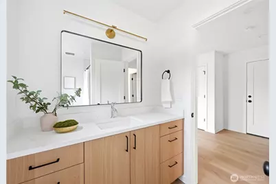 5301 49th Avenue SW, Seattle, WA 98136 - Photo 26