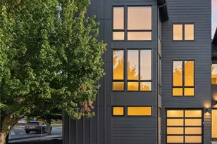 5301 49th Ave SW, Seattle, WA 98136 - Photo 2