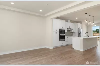 9007 NE 203rd Lane #B, Bothell, WA 98011 - Photo 8