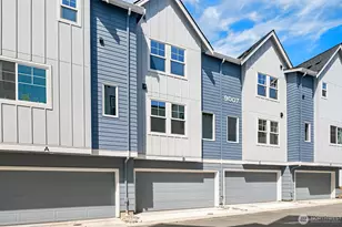 9007 NE 203rd Ln, Bothell, WA 98011 - Photo 2