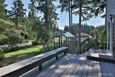 4194 Moorland Place, Clinton, WA 98236 - Photo 32