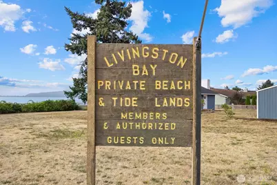 825 Livingston Bay Shore Drive, Camano Island, WA 98282 - Photo 34