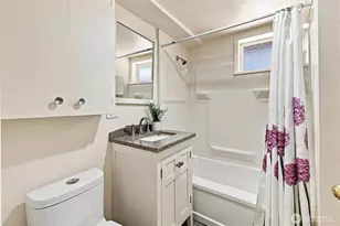 1542 NW 100th St, Seattle, WA 98177 - Photo 14