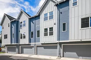 9007 NE 203rd Ln, Bothell, WA 98011 - Photo 2
