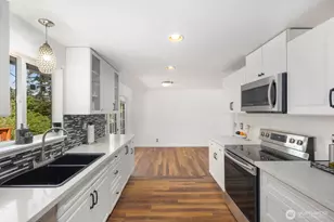 2102 SW 322nd St, Federal Way, WA 98023 - Photo 10