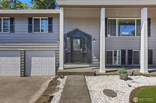 2102 SW 322nd St, Federal Way, WA 98023 - Photo 2