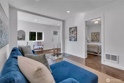 4406 S Othello Street, Seattle, WA 98118 - Photo 6