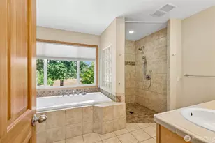 15816 84th Ave NE, Kenmore, WA 98028 - Photo 20