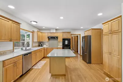 15816 84th Avenue NE, Kenmore, WA 98028 - Photo 8