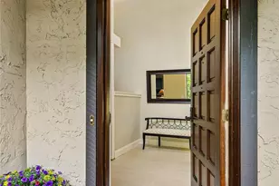 11911 Stendall Dr N, Seattle, WA 98133 - Photo 4