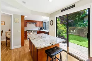 11911 Stendall Dr N, Seattle, WA 98133 - Photo 14