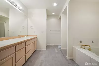 8221 53rd Avenue W #32, Mukilteo, WA 98275 - Photo 28