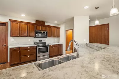 1654 SW Stremler Drive, Oak Harbor, WA 98277 - Photo 10