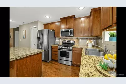 17707 33rd Dr SE, Bothell, WA 98012 - Photo 6