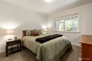 11633 NE 92nd St, Kirkland, WA 98033 - Photo 20