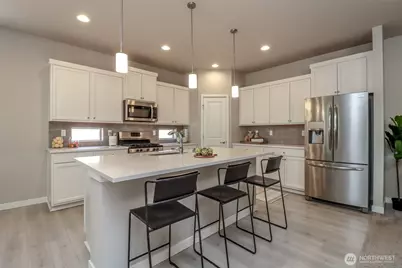 2707 179th Street E, Tacoma, WA 98445 - Photo 16