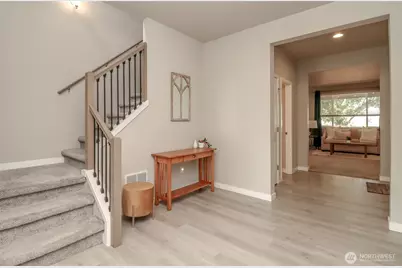 2707 179th Street E, Tacoma, WA 98445 - Photo 4