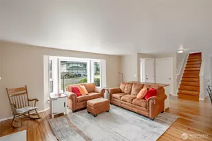 22605 115th St Ct E, Bonney Lake, WA 98391 - Photo 4