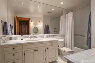 20530 SE 19th St, Sammamish, WA 98075 - Photo 24