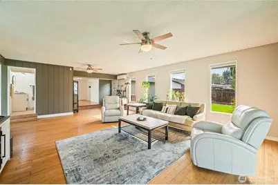 203 SE 1st, East Wenatchee, WA 98802 - Photo 18