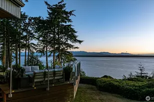 3156 Smugglers Cove Rd, Greenbank, WA 98253 - Photo 2