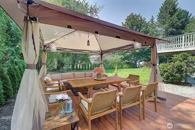 2527 200th Avenue SE, Sammamish, WA 98075 - Photo 26