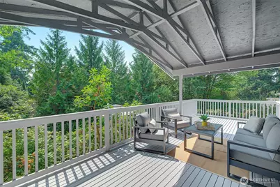 2527 200th Avenue SE, Sammamish, WA 98075 - Photo 18