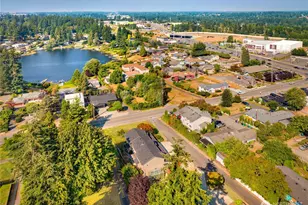 3618 Shelby Rd, Lynnwood, WA 98087 - Photo 2