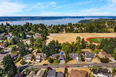 3902 Larchmont Avenue NE, Tacoma, WA 98422 - Photo 4