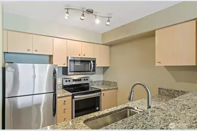 2818 Grand Ave #B502, Everett, WA 98201 - Photo 4