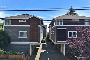 4516 Dayton Ave N, Seattle, WA 98103 - Photo 2