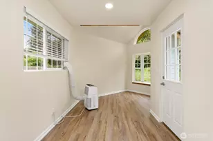301 O St SE, Olympia, WA 98501 - Photo 20