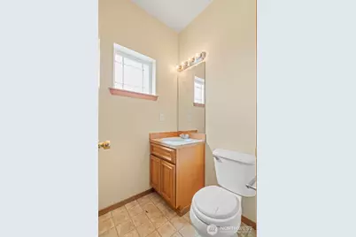 5621 S Lawrence Street #D, Tacoma, WA 98409 - Photo 8