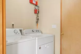 5621 S Lawrence St, Tacoma, WA 98409 - Photo 16