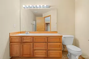 5621 S Lawrence St, Tacoma, WA 98409 - Photo 12