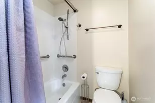 1910 Evergreen Park Dr SW, Olympia, WA 98502 - Photo 10