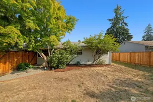 222 SW 305th St, Federal Way, WA 98023 - Photo 2