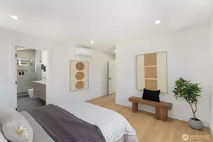 929 N 87th St, Seattle, WA 98103 - Photo 18