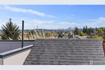 931 N 87th Street, Seattle, WA 98103 - Photo 32