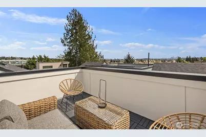 931 N 87th Street, Seattle, WA 98103 - Photo 30