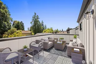 11744 Dayton Ave N, Seattle, WA 98133 - Photo 18