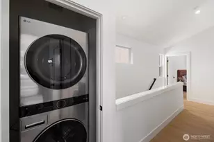 11746 Dayton Ave N, Seattle, WA 98133 - Photo 30