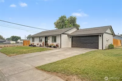 1153 S Grand Drive, Moses Lake, WA 98837 - Photo 2
